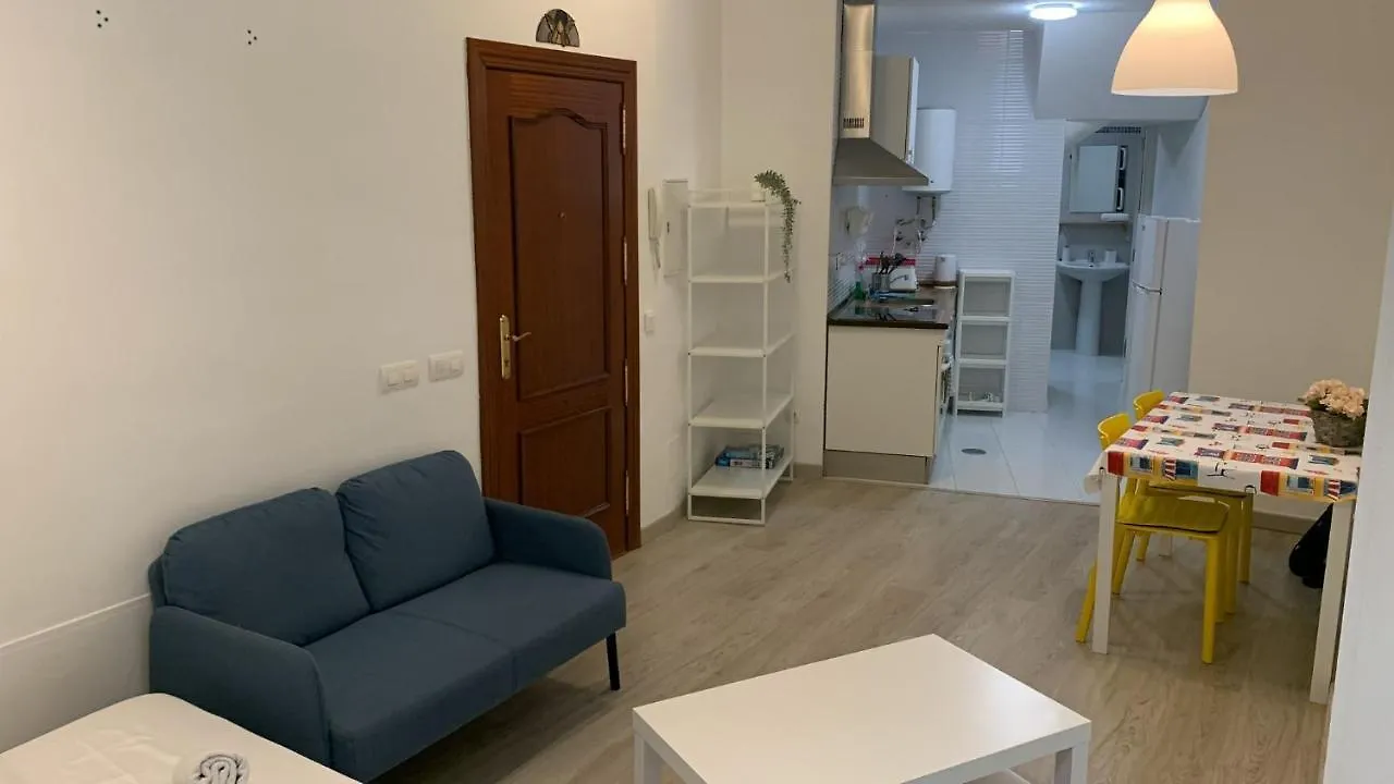 Apartment Estupendo Estudio Al Lado De Plaza La Merced Malaga